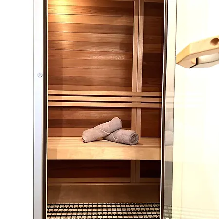 Laciarska ~ 200m Main Square ~ Self Check-in 20h * Wroclaw